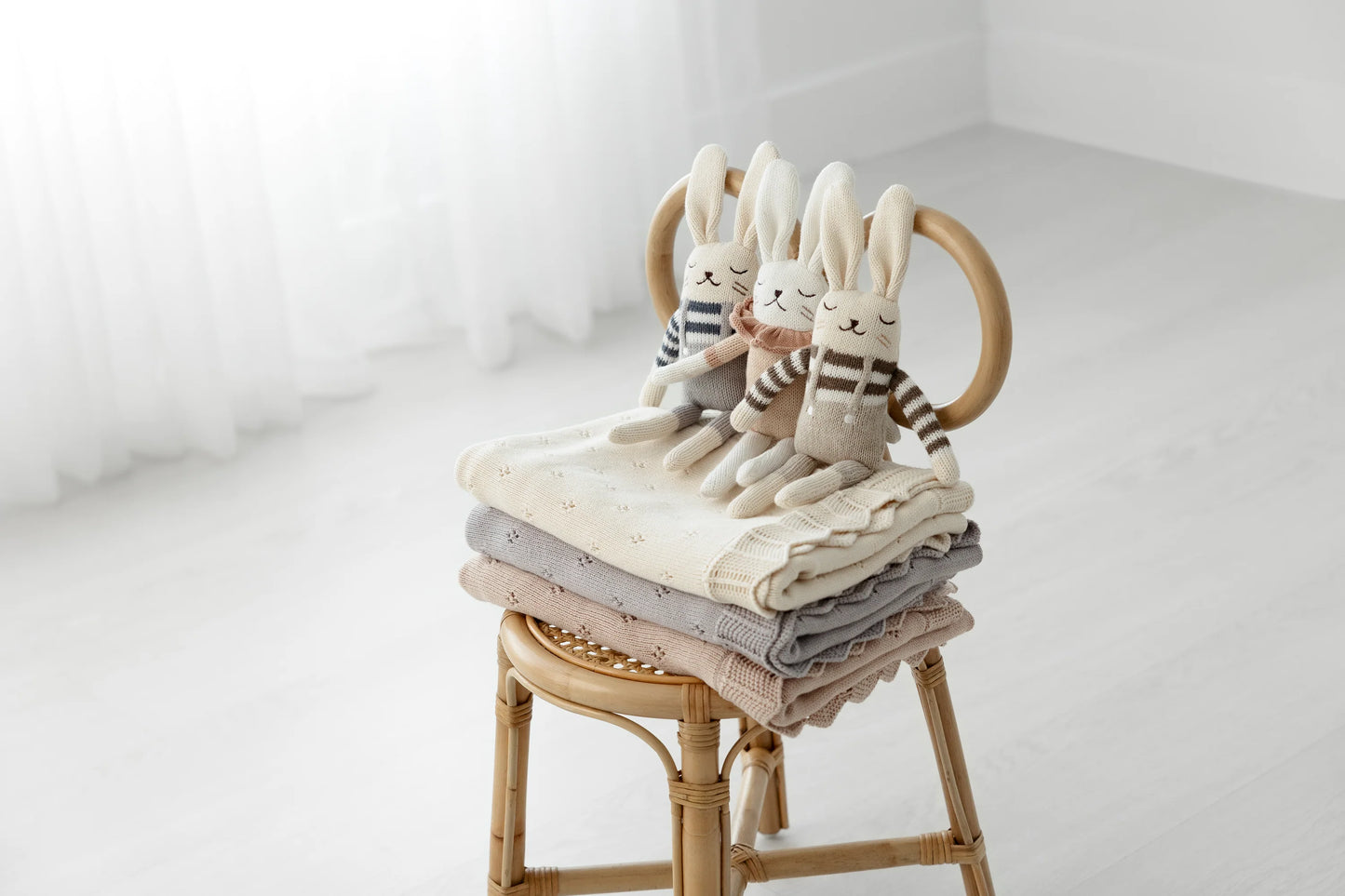 DH Scalloped Pointelle Blanket in Blush Pink Rice