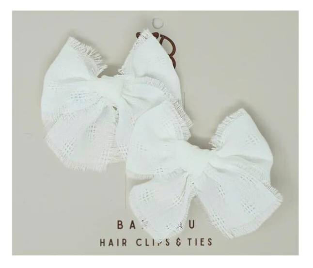 Frayed Edge Mini Clip Set in White