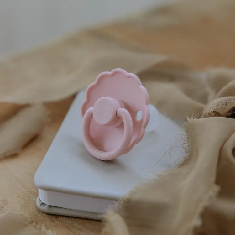 Baby Pink Daisy