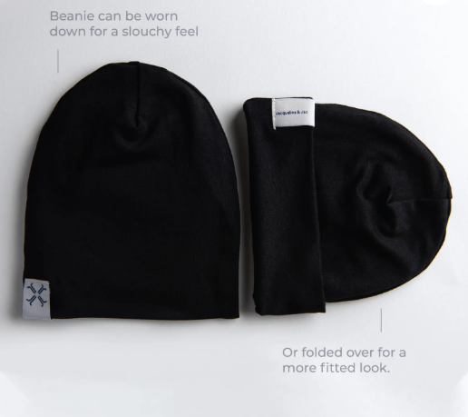 Classic Beanie in Navy