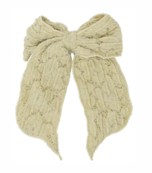Medium Winter Lace Clip in Natura