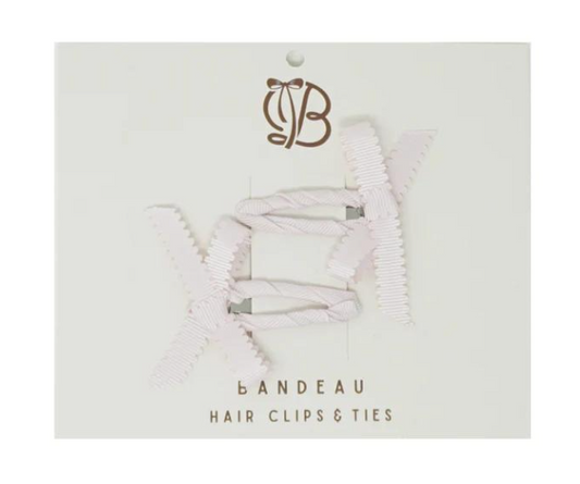 Scallop Edge Clip Set in Soft Pink