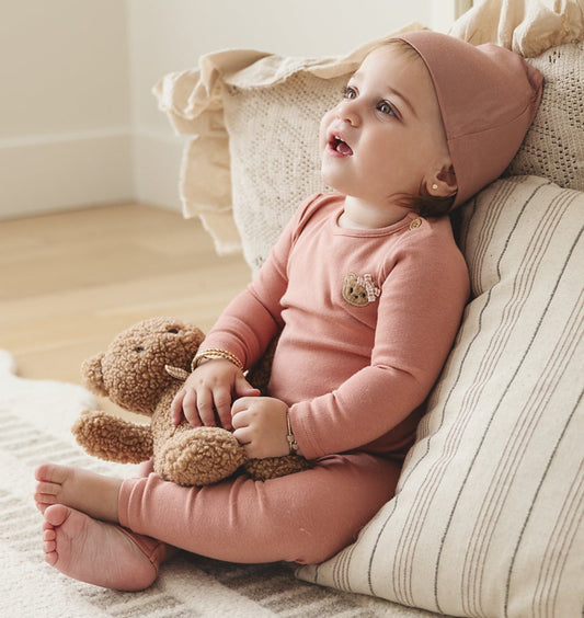 Lilette Bear Applique Lounge Set in Deep Pink